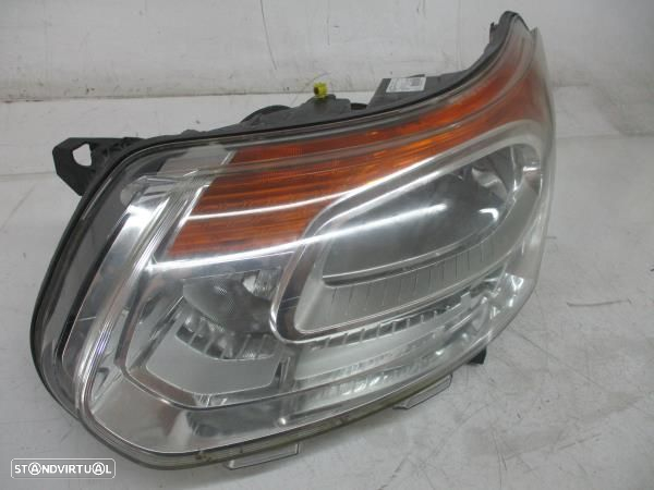 Otica / Farol Esq Citroen C3 Picasso (Sh_) - 2