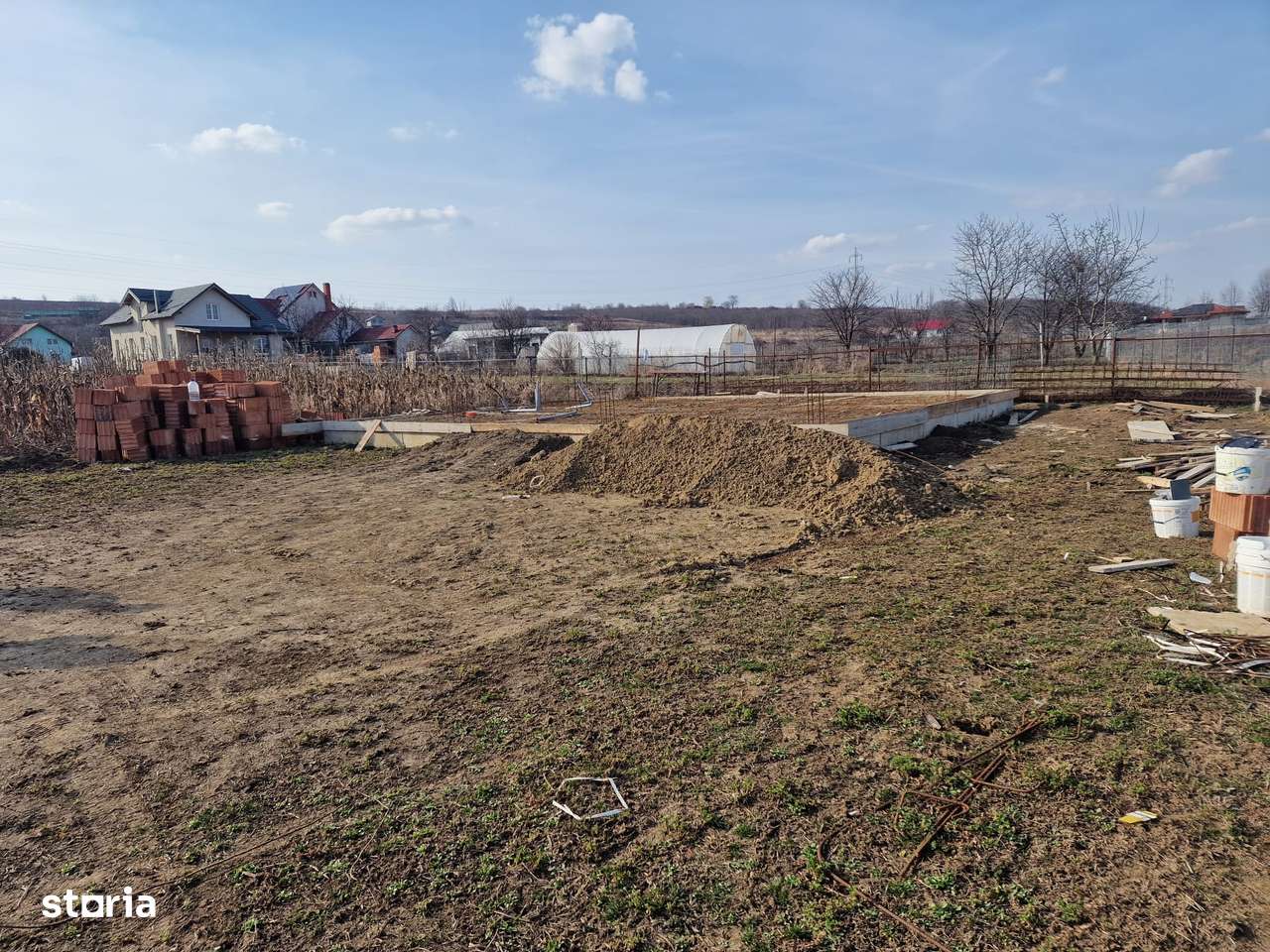 Fantanele,teren 400mp cu autorizatie de constructie si fundatie-1