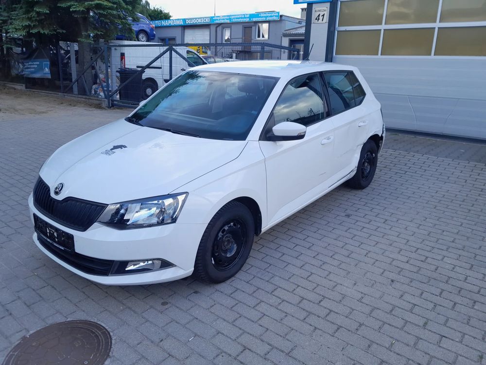 Skoda Fabia III (2014-2021) 1.0 Active 2017