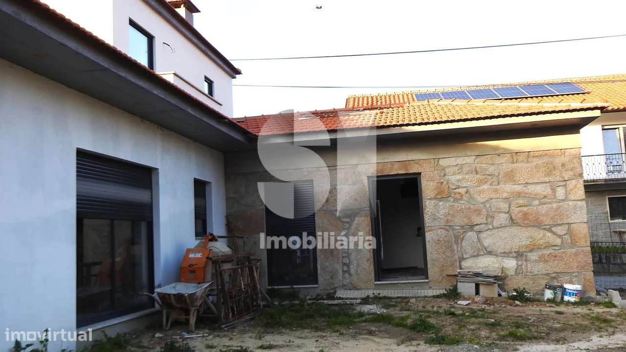 Moradia T3 | Pedra e Modernidade | Suite + Conforto Total - Grande imagem: 4/15