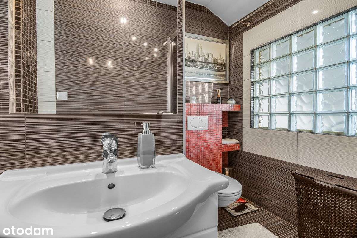 Prawie dom, 3/4 sypialnie, 2010 r-13