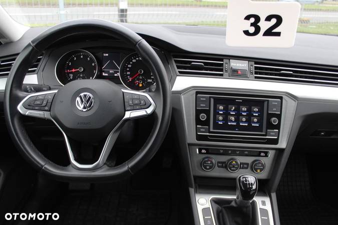 Volkswagen Passat 1.5 TSI EVO Essence - 28