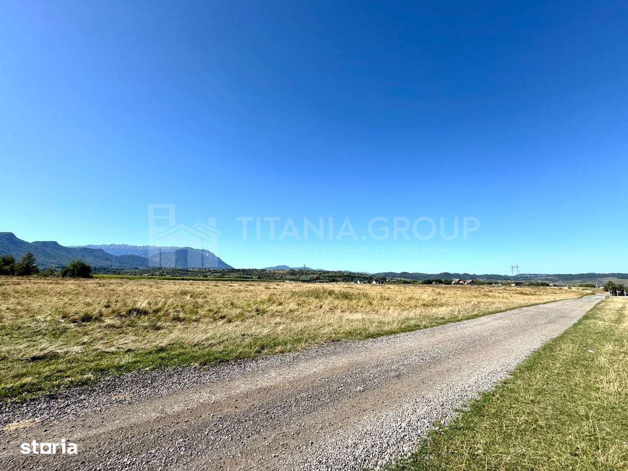 Teren intravilan parcelabil, priveliște spre munți, Sohodol, Bran-4