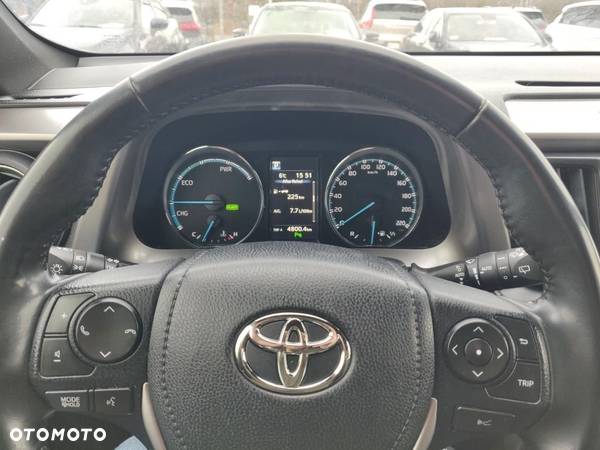 Toyota RAV4 - 19