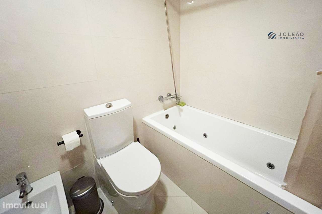 Apartamento T2 em Custóias-17