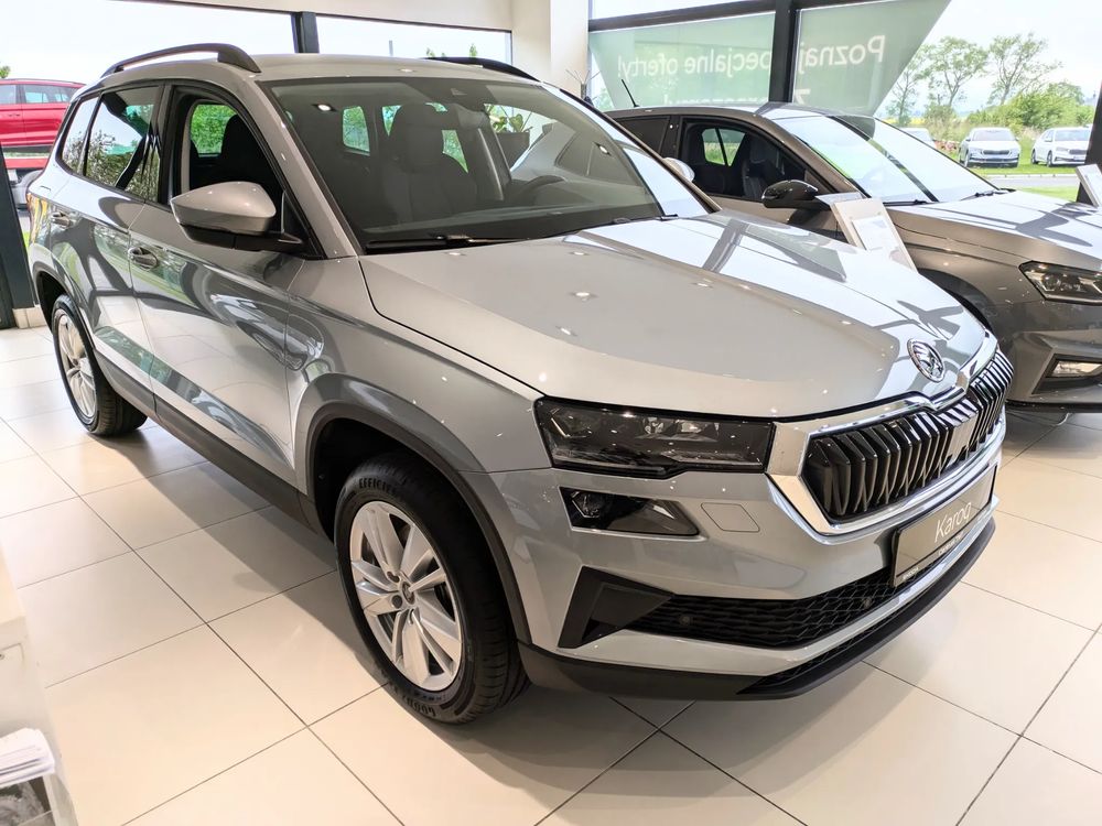 SKODA KAROQ Karoq Drive 1,5 TSI 150 KM 6-biegowa manualna