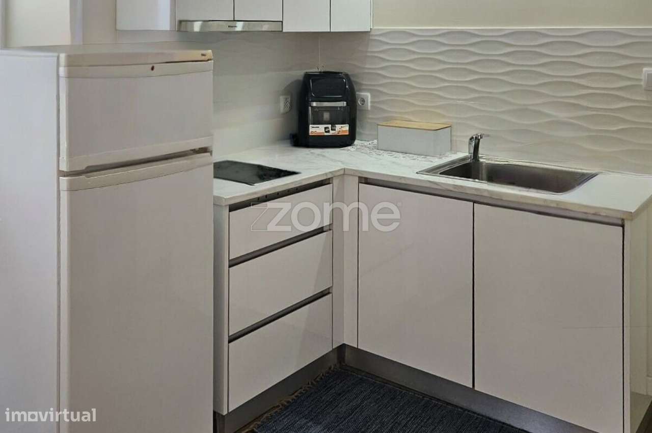 Moradia T8 (T0+T3+T4) no Norton de Matos- Alta Rentabilidade - Grande imagem: 4/19