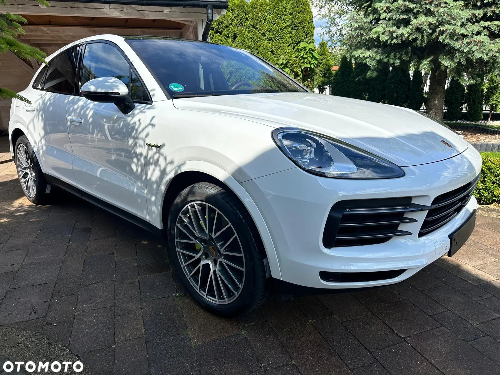 Porsche Cayenne Coupe E-Hybrid Platinum Edition - 8