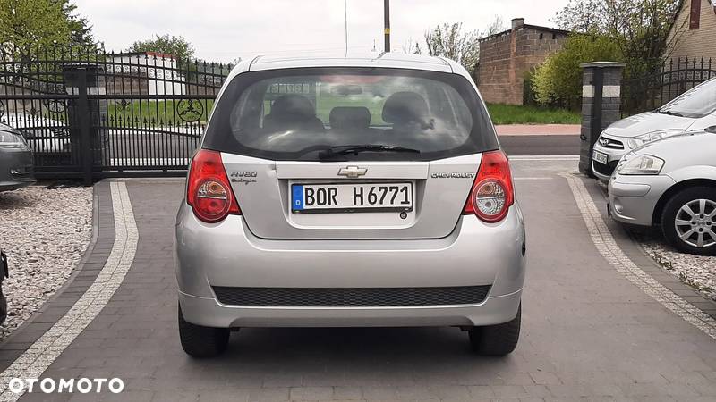 Chevrolet Aveo 1.2 - 6