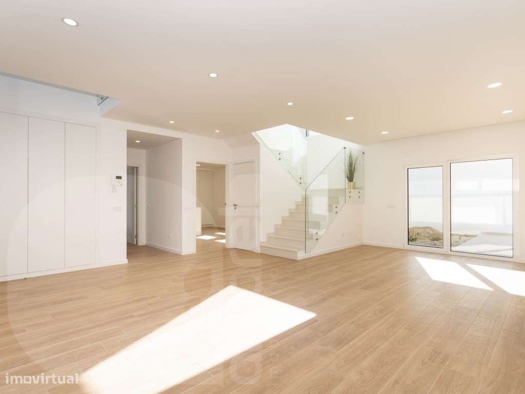 Moradia Nova T4 com Piscina Privada - Conforto, Elegância e Localiz... - Grande imagem: 4/15