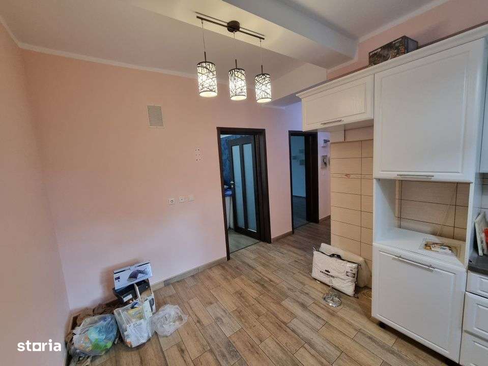 Aviatori-bloc tip vila- 2 camere- renovat recent- boxa pe acte si pod-5