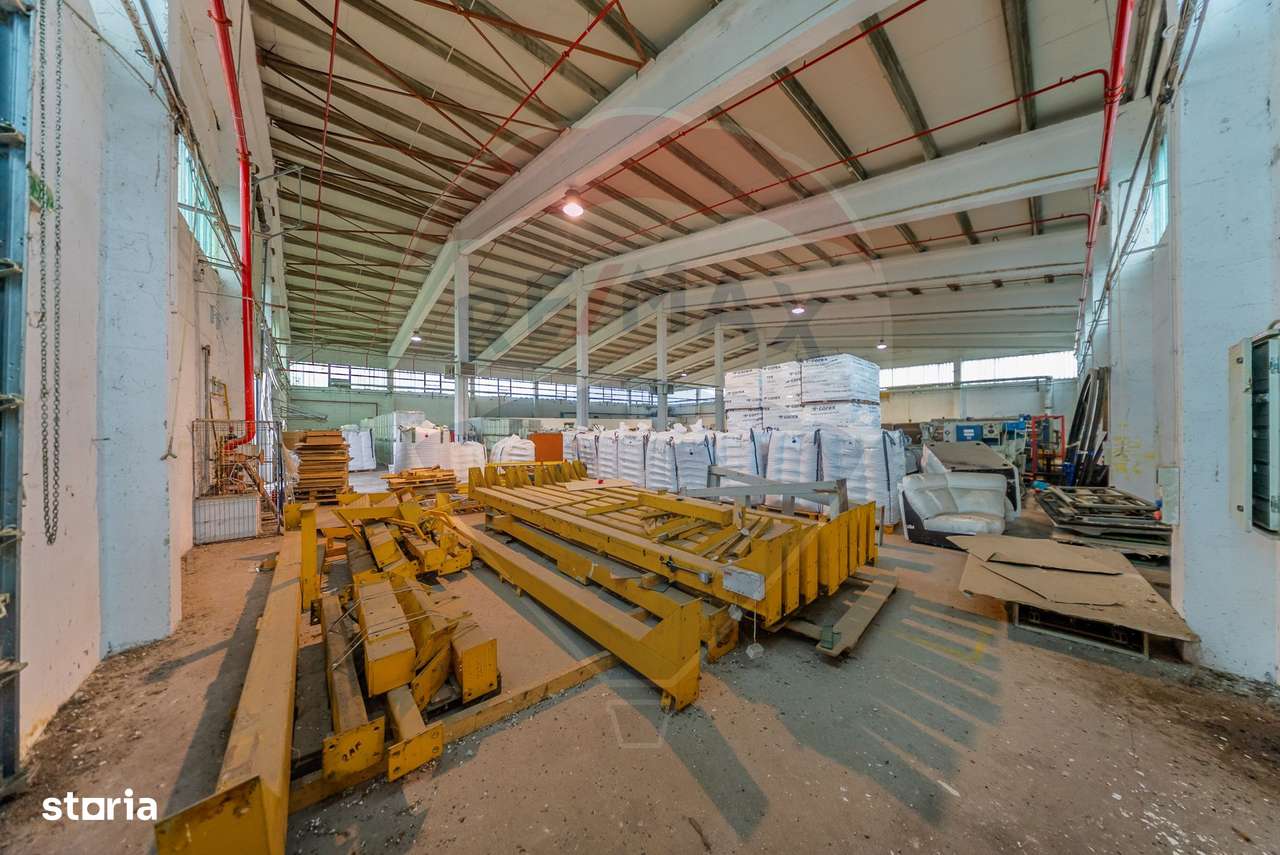 Spațiu industrial/hala de închiriat  1,354mp - Imagine principală: 5/8