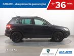 Volkswagen Tiguan - 7