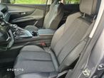 Peugeot 3008 1.2 PureTech Allure S&S - 9