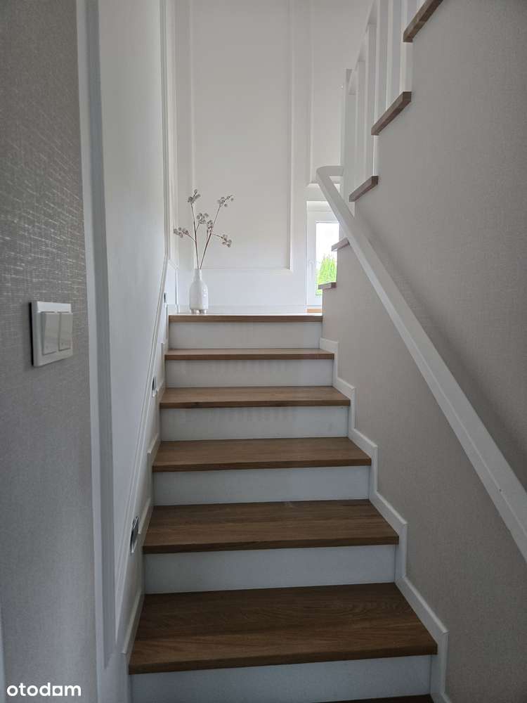 Nowoczesy dom na kameralnym osiedlu - gotowy do zamieszkania! - Pełny obrazek: 4/20