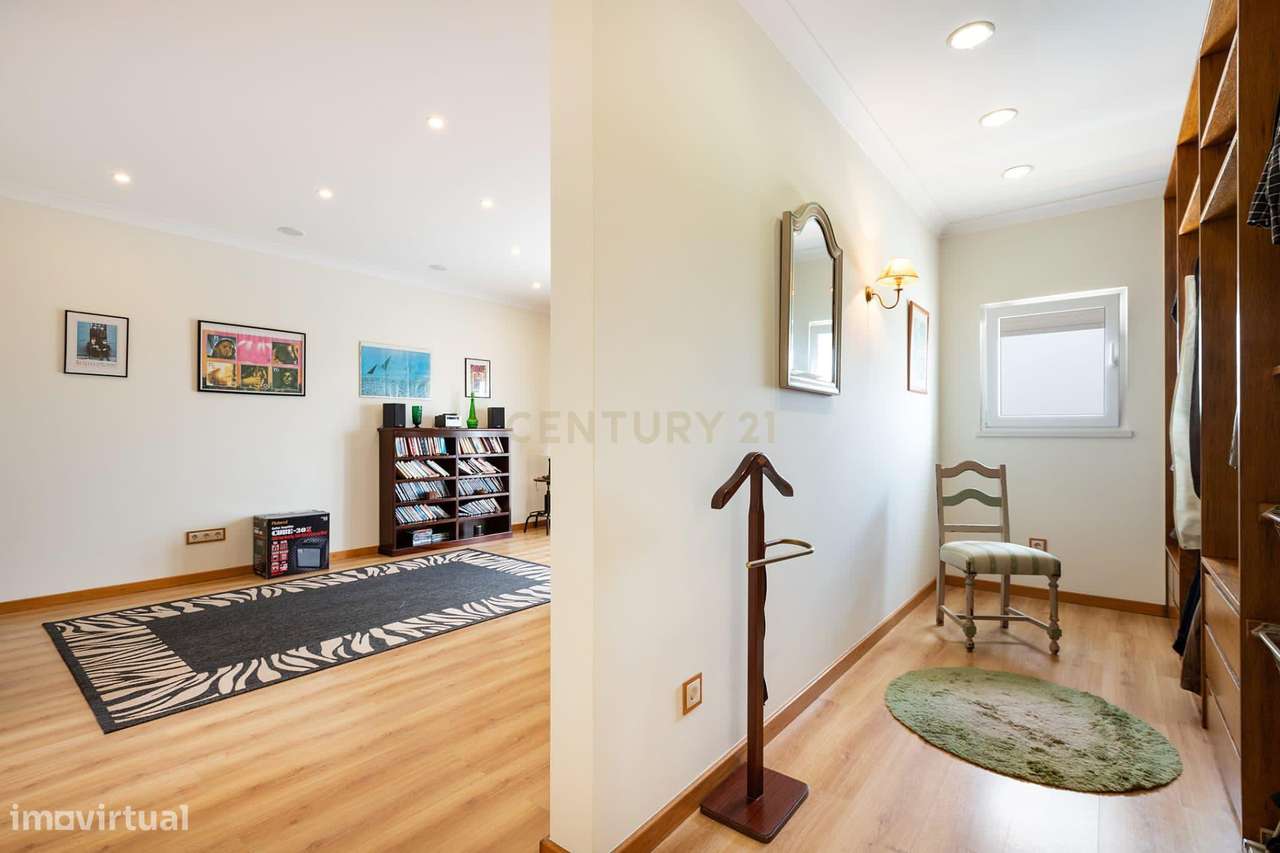 VENDA MORADIA T4 BARRIL- ENCARNAÇÃO -MAFRA-24