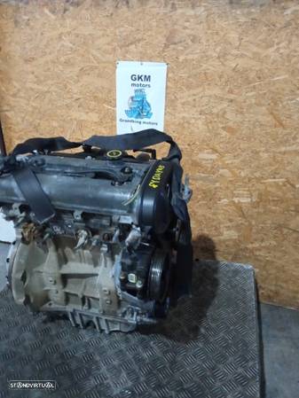 Motor Ford Focus 1.6 16V - REF: FYDA - 11