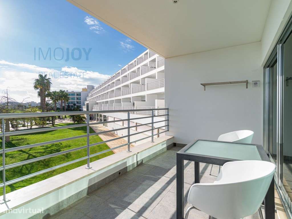 Apartamento T1 Totalmente Mobilado em Portimão-1