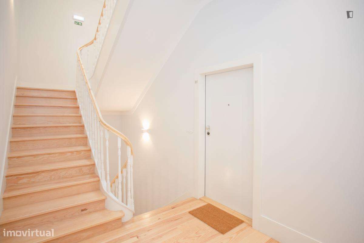 Apartamento com 1 quartos - localizado em Cedofeita Porto - Grande imagem: 5/6