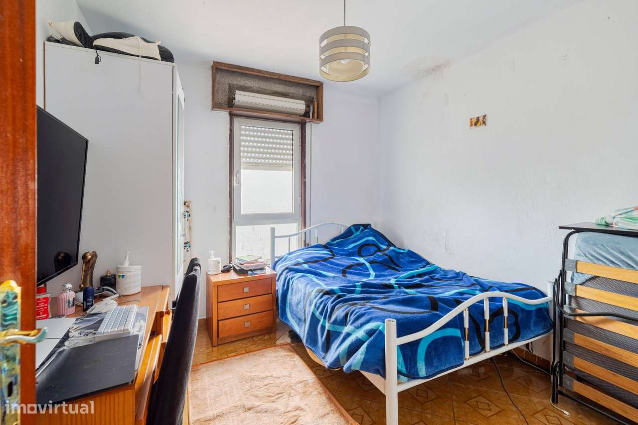 LARANJEIRO - Apartamento T3 com 2 WC-13