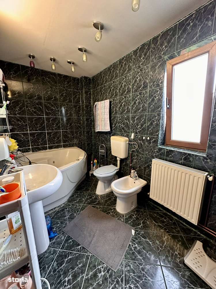 Vilă P+1+M cu piscină, garaj și grădină Oras Pantelimon-13