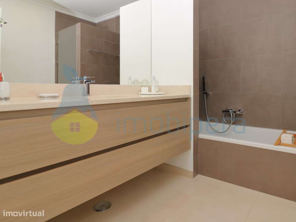 Encantadora moradia T4 em Vale do Lobo-12