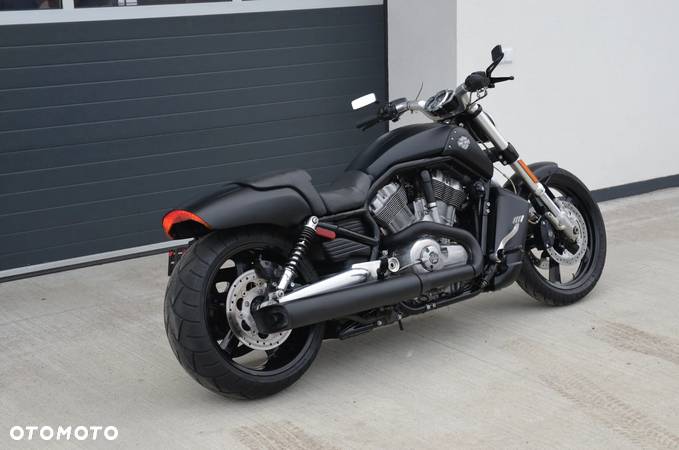 Harley-Davidson V-Rod Muscle - 10