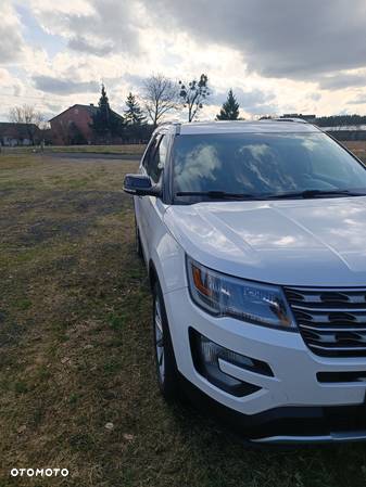 Ford Explorer - 12