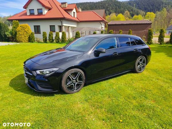 Mercedes-Benz CLA 220 Shooting Brake 7G-DCT AMG Line - 5