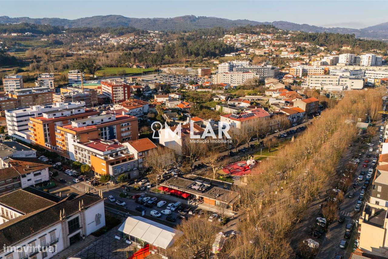 Apartamento T3 com piscina, Novo, no Centro de Vila Verde-39