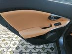 Volvo V40 Cross Country T3 Geartronic Summum - 23