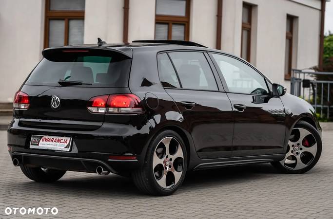 Volkswagen Golf VI 2.0 TSI GTI 35 DSG - 13