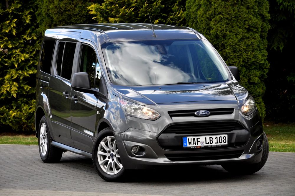 Ford Tourneo Connect Grand 2017