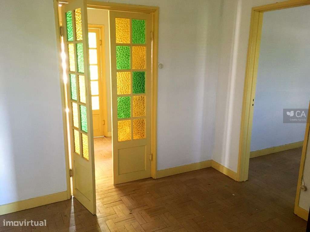 Moradia de tipologia T6 com 382m², situada em Cunheira, Alter do Chão - Grande imagem: 5/12