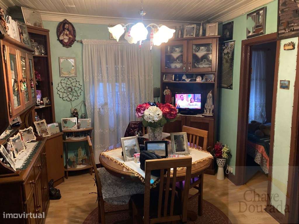 Moradia T2 com terreno de 90m2 - Grande imagem: 4/16