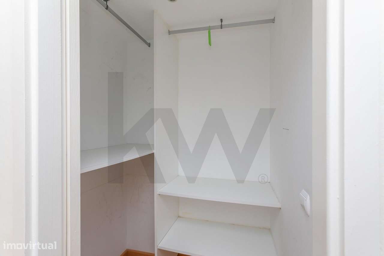 T3 com 115 m2 | Lugar de Garagem | Arrecadação | São Marcos-11