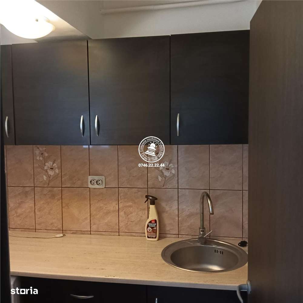 Garsonieră de vânzare – Galata, etaj intermediar-7
