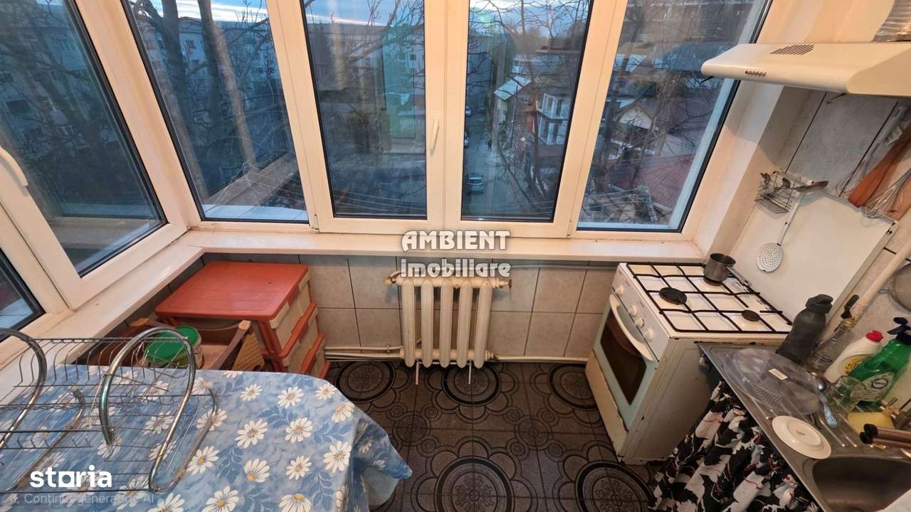 Apartament 2 camere, mobilat și utilat, Vaslui, zona TRAIAN - Crucea G-5