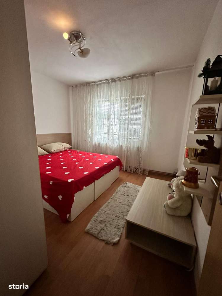 CI610 Lunei,2 camere,Et.3,centrala-4