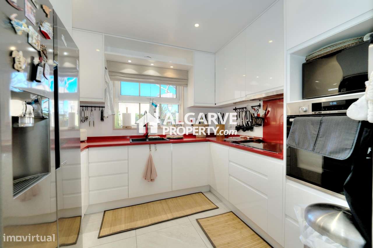 Apartamento T2+1 inserido no Resort de Luxo de Golfe Vila Sol - Grande imagem: 3/30