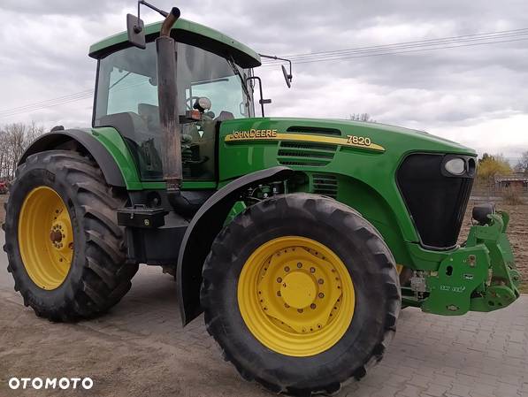 John Deere 7820 - 5