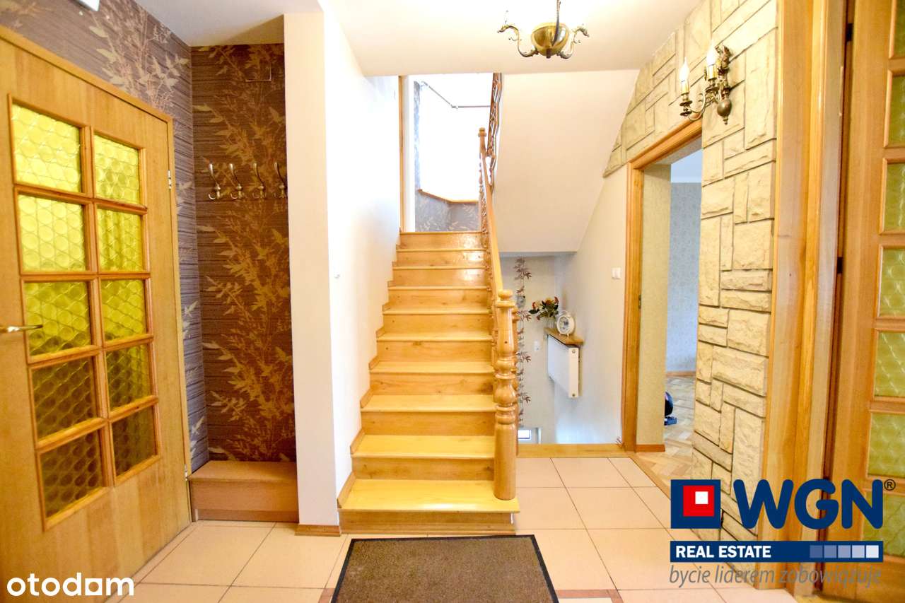 Dom z lokalem użytkowym, 6 pokoi 219,1 m² - Suwałki, ul. Olszowa-6