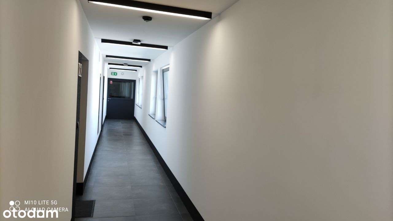 Atrakcyjne , nowe 4 pokoje . Dobry dojazd .-5