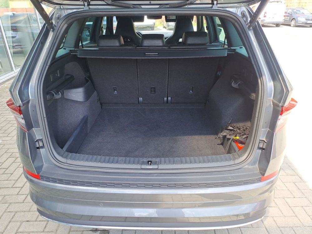 SKODA KODIAQ Sportline Park Asist Rolety 230V 1.5TSI 150KM DSG Salon PL ASO