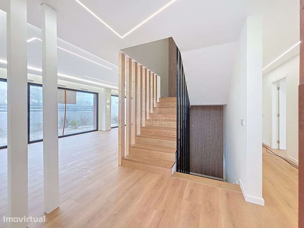 MORADIA T4 NOVA EM MAFRA. - Grande imagem: 4/39