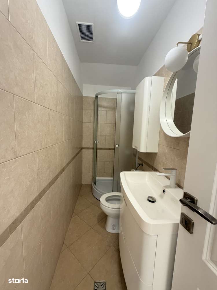 Vand apartament 2 camere transformat in 3 Dambovita 92000 euro-9