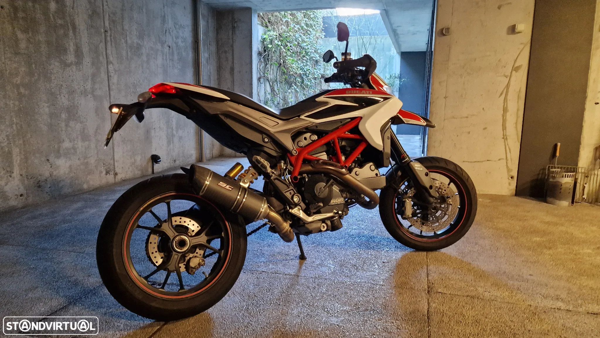 Ducati Hypermotard SP - 1