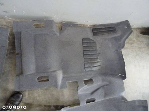 WYKŁADZINA DYWAN PODŁOGA FIAT CROMA KOMBI 05-07 NR140 - 6