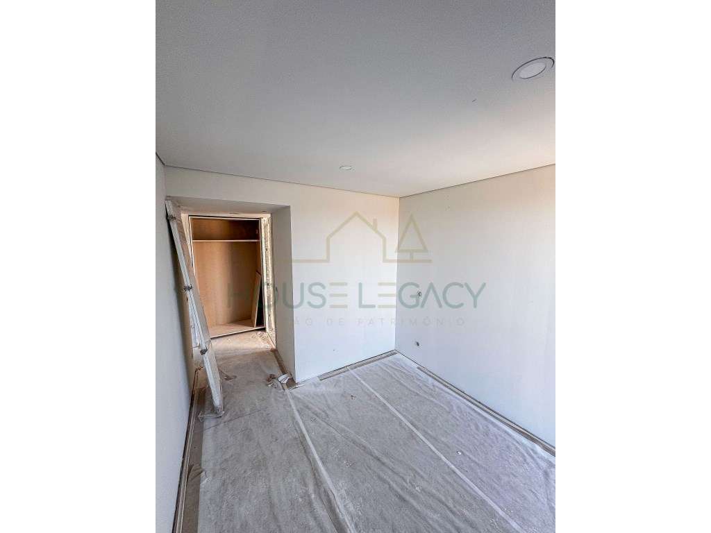 Apartamento T1+1 em São Mamede de Infesta-10