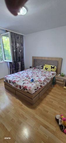 Apartament 3 camere Titan decomandat etaj 2/4-0